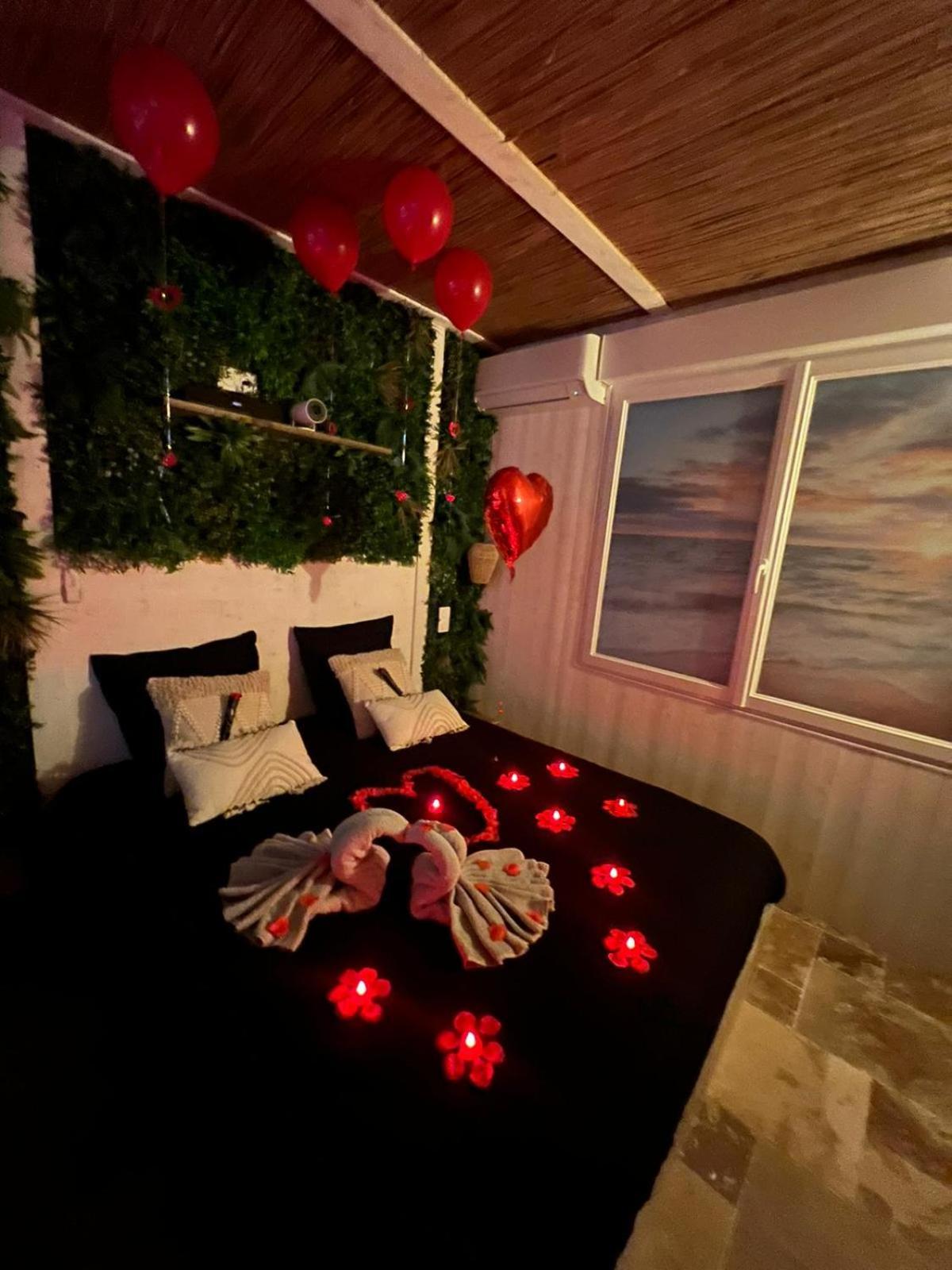 Les Spas De La Mer, Suite & Spa, Love Room, Plein Coeur Du Grau Le Grau-du-Roi Kültér fotó